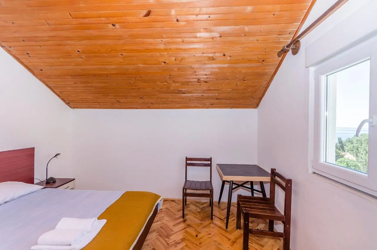 Apartments Zora Starigrad Paklenica