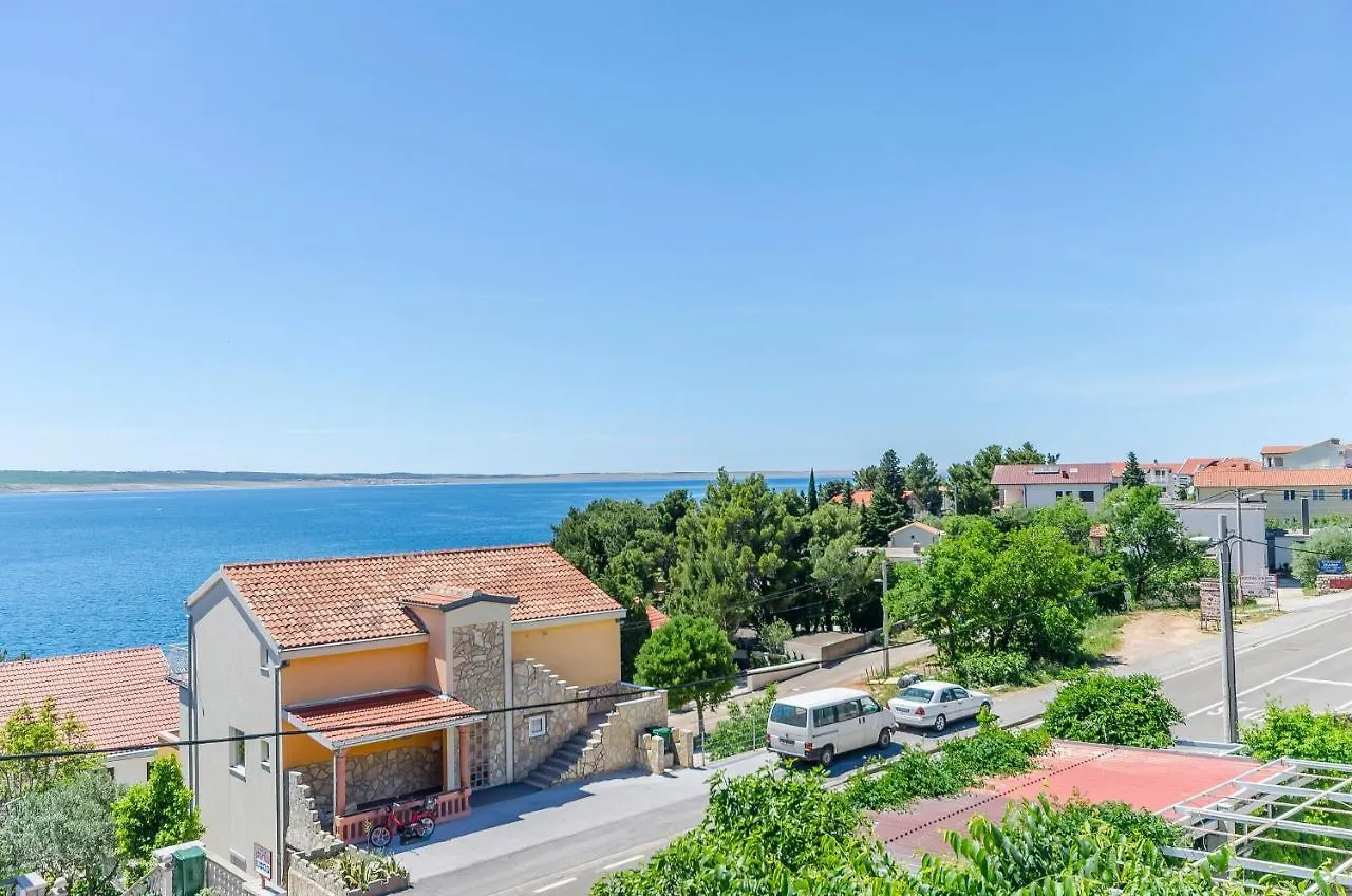 Apartments Zora Starigrad Paklenica